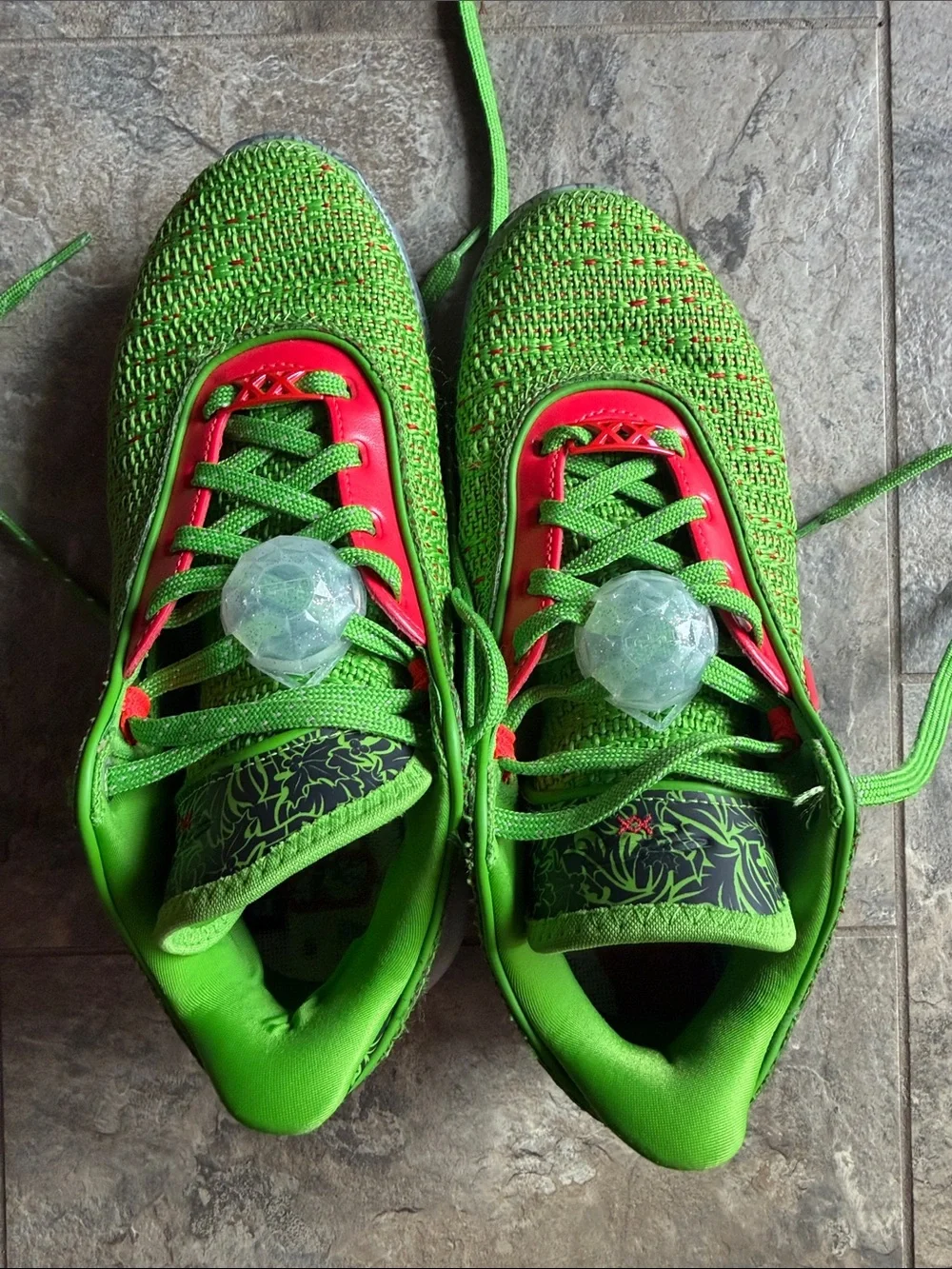Nike Lebron XX 20 Christmas “Stocking Stuffer” Green Sneaker